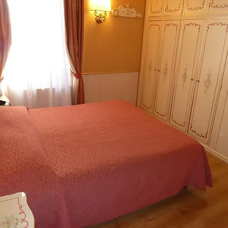 Casa Burchielle בית הארחה 4*