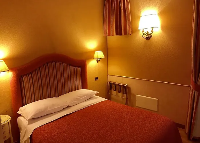 ゲストハウス カーサ ブルキエッレ 3*